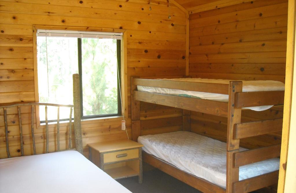 Yosemite Lakes Bunkhouse Cabin 34 Hotel Harden Flat ภายนอก รูปภาพ